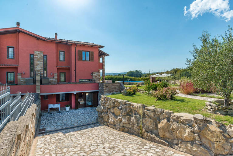 Casale La Desdemona, Viterbo