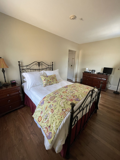 Bedroom 2, The Union Hotel, Bedford