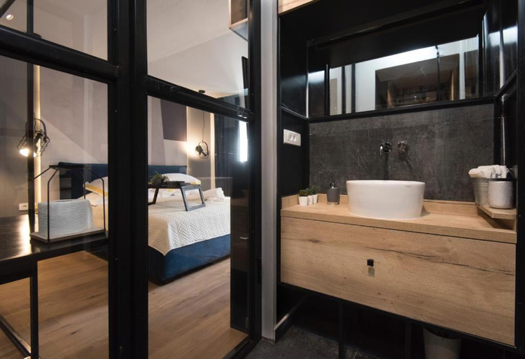 Others 4, Sibinicum luxury rooms, Šibenik