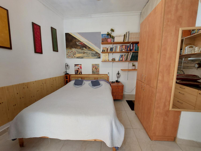 Others 2, Spring apartment Bahar nissim Jerusalem