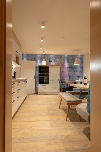 Others 4, Appartement Zillertal Klee mit Restaurant KleemenTine, Schwaz