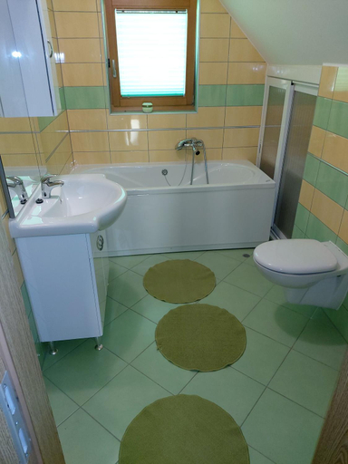Others 5, Brunarica, Slovenska Bistrica