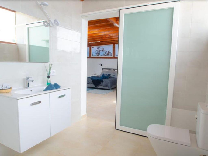 Bathroom, Las Arecas Loft, Las Palmas