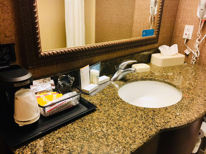 Bathroom 4