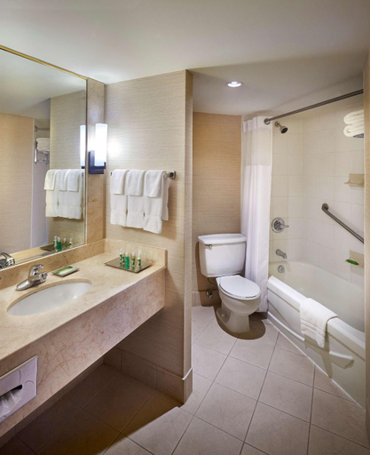 Bathroom 9