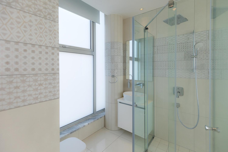 Bathroom 3, Seaview Luxury Villa Jacuzzi & Pool! 2 Min Beach