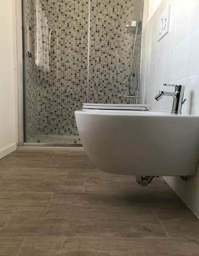 Bathroom 4, Dolce Lago B&B, Brescia