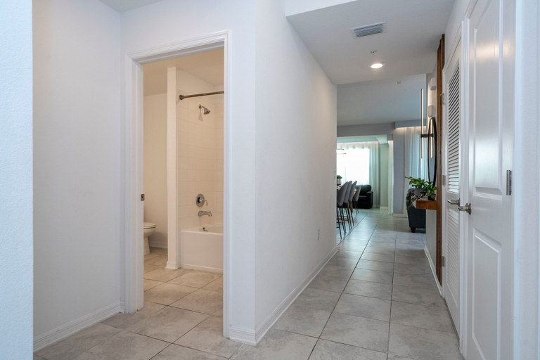 Room 5, Stylish 2-br Apt Sleeps 7 Near Disney Magic, Osceola