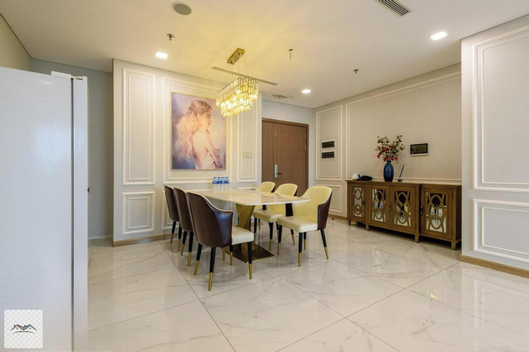 Dining Room 6