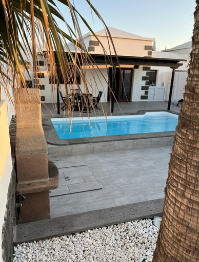 Others 5, Stunning Villa Arabella - Heated Pool - BBQ - Amazing Terrace - Playa Blanca, Las Palmas