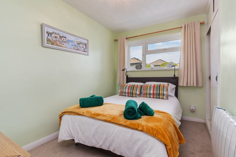 Bedroom 3, Harbour Reach - Close to Beach Parking, Pembrokeshire