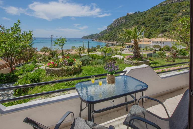 Balcony/terrace 4, Spiros and Polyxeni Apartments Afionas, Ionian Islands