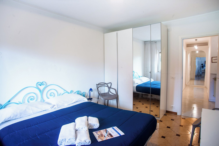 Room 2, Matteo s Flat in Sanremo, Imperia