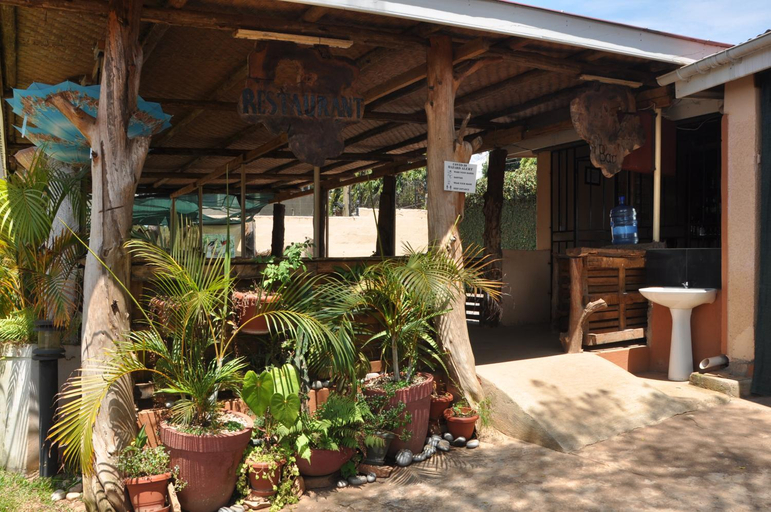 Food & Drinks, Dream Jet Suites, Entebbe