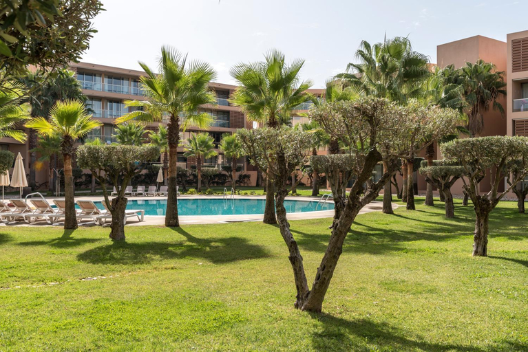 Others 5, Ocean's Nest - walking distance to beach, Albufeira