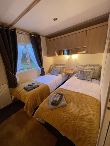 Bedroom 2, The Hundleby Inn, Lincolnshire