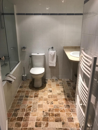 Bathroom 3, Chateau de Camon, Ariège