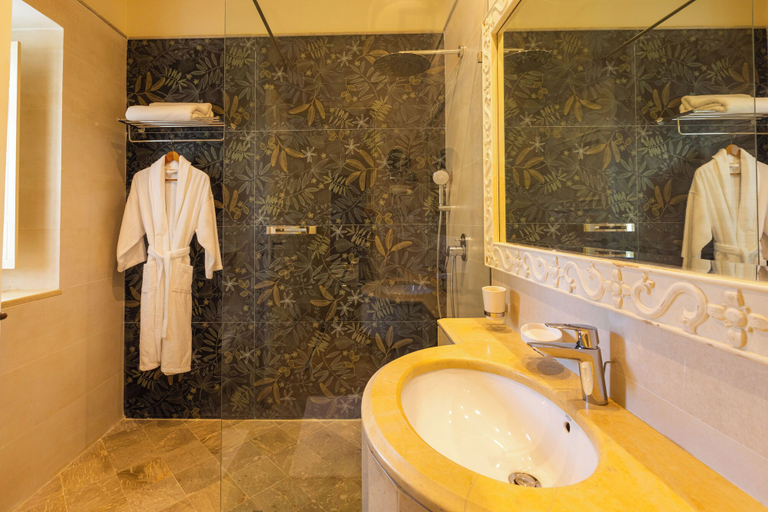 Bathroom 4, Nawara Residence, La Marsa