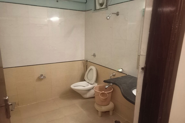 Bathroom 3, Golden Residency, Bangalore