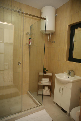 Bathroom 4, Apartmani Dijana 2