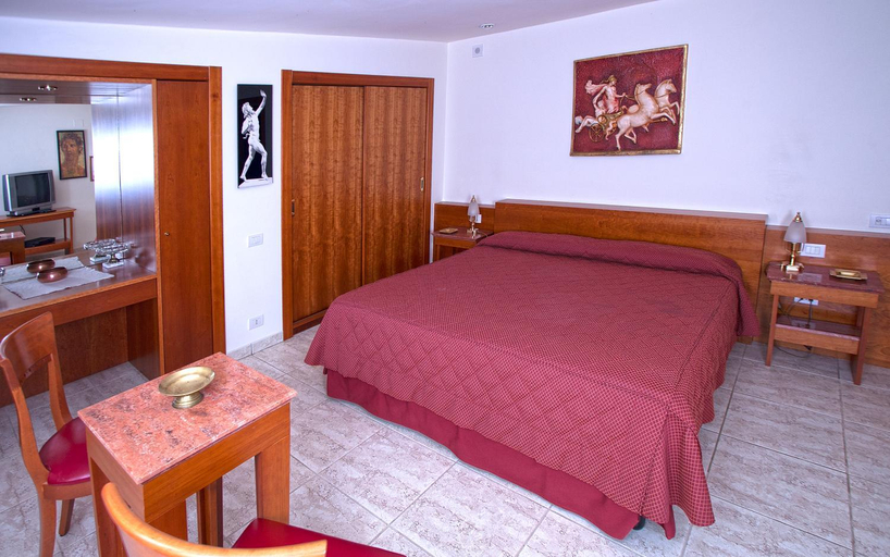 Bedroom 2, My Place, Benevento