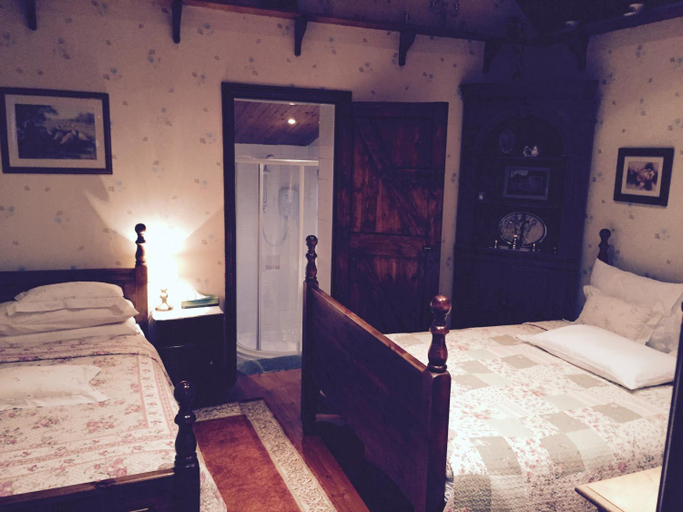Bedroom, Teresas Cottage