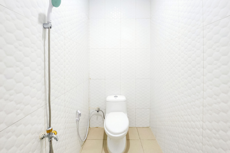 Bathroom 3, RedDoorz @ Permata Hijau Batu Aji Batam, Batam