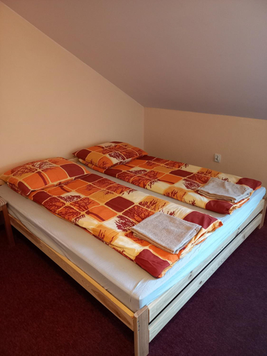 Others 5, Hotel ROZA, Łosice