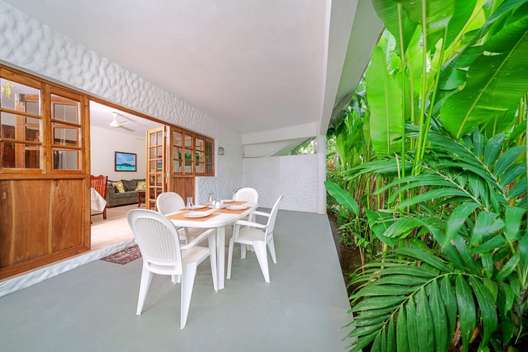 Others 4, Beach House Condos
