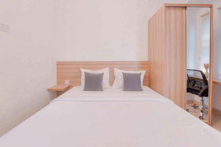 Simply Studio Apartment at Serpong Garden By Travelio - Tap to explore photos