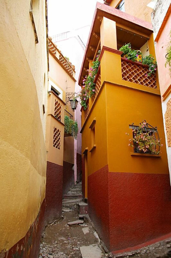 Exterior & Views 2, Hotel Paseo De La Presa, Guanajuato