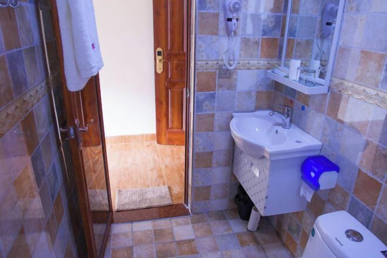 Bathroom 3