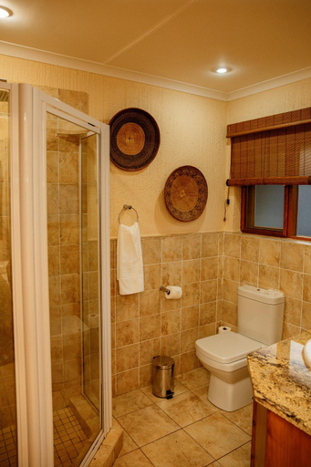 Bathroom 3, Inyamatane 227B Kruger Park Lodge, Ehlanzeni