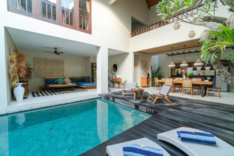 Swimming Pool 4