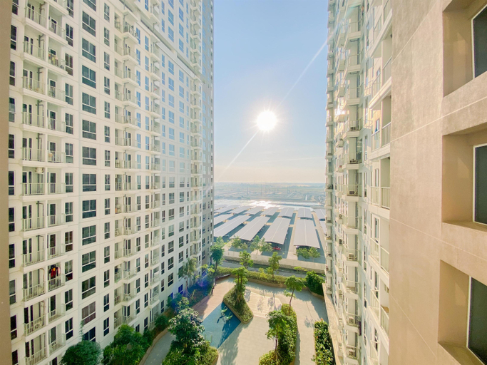 Others 3, Cozy 2BR at Tokyo Riverside PIK 2 Apartment By Travelio, Tangerang