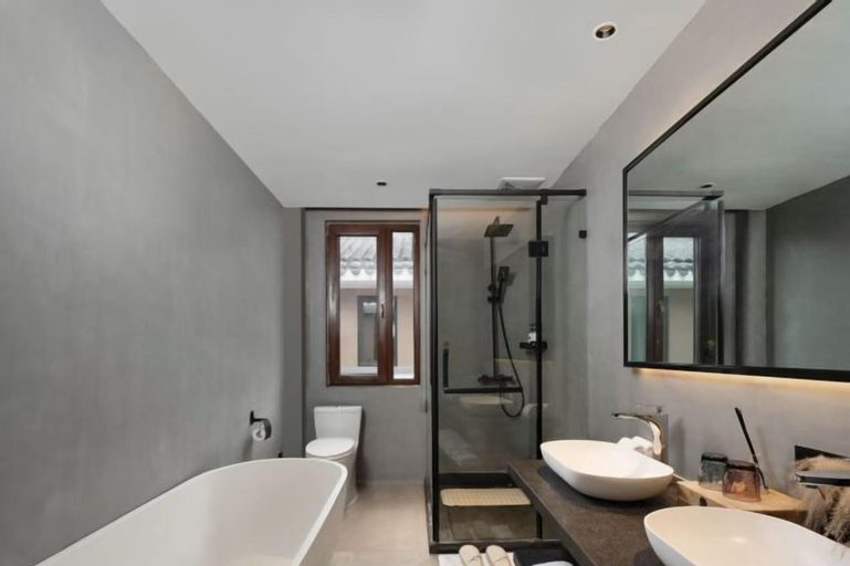 Bathroom 3