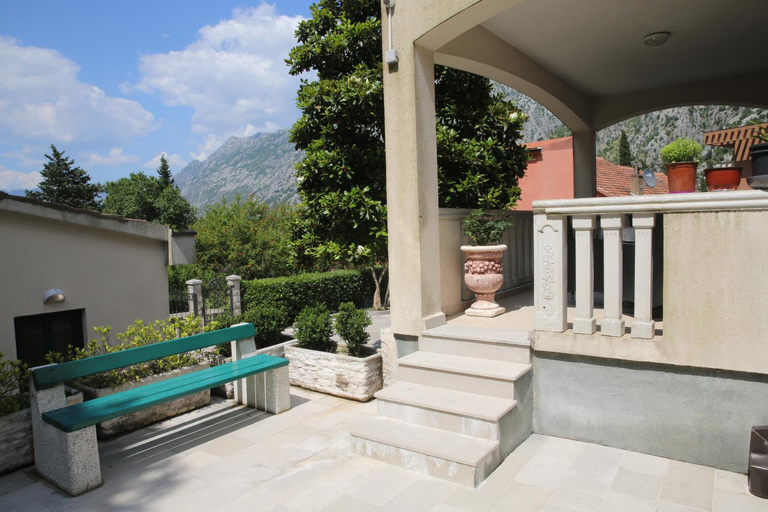 Exterior view 5, Apartmani Dijana 2