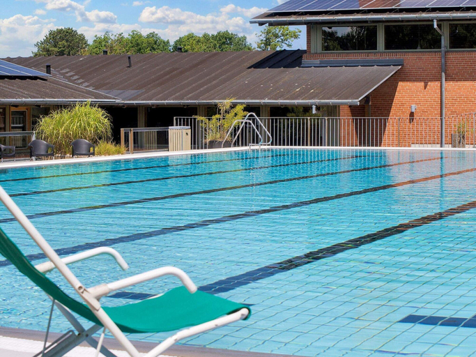 Sport & Beauty 4, 6 Person Holiday Park Home in Gilleleje, Gribskov