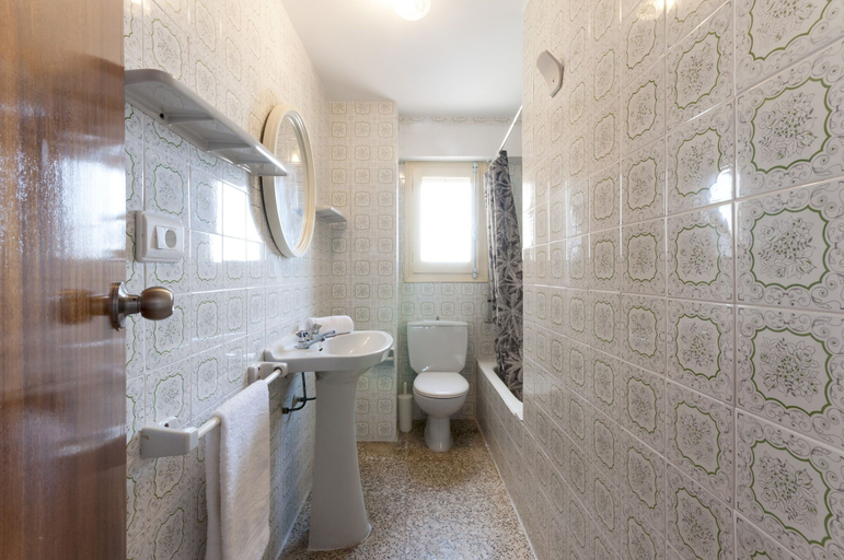 Room 2, Ondina in Grau i Platja, Valencia