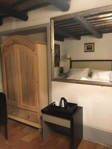 4, Albergo Le Casaline, Perugia