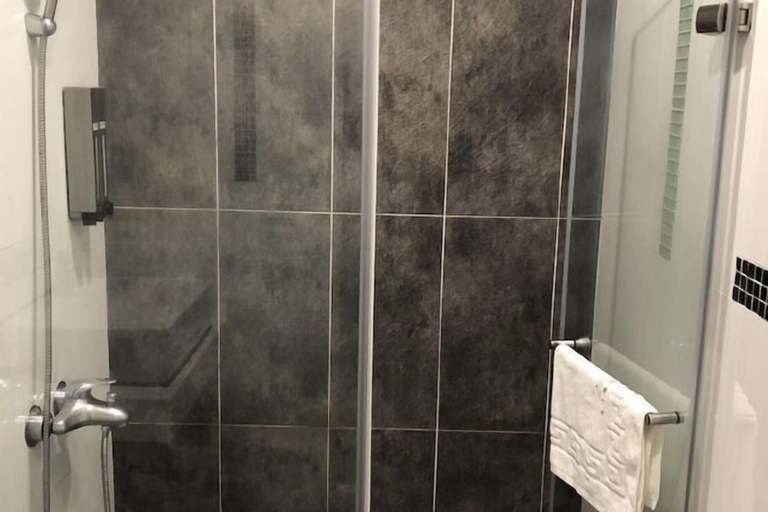 Bathroom 4, Baishatan Hotel, Pingtung