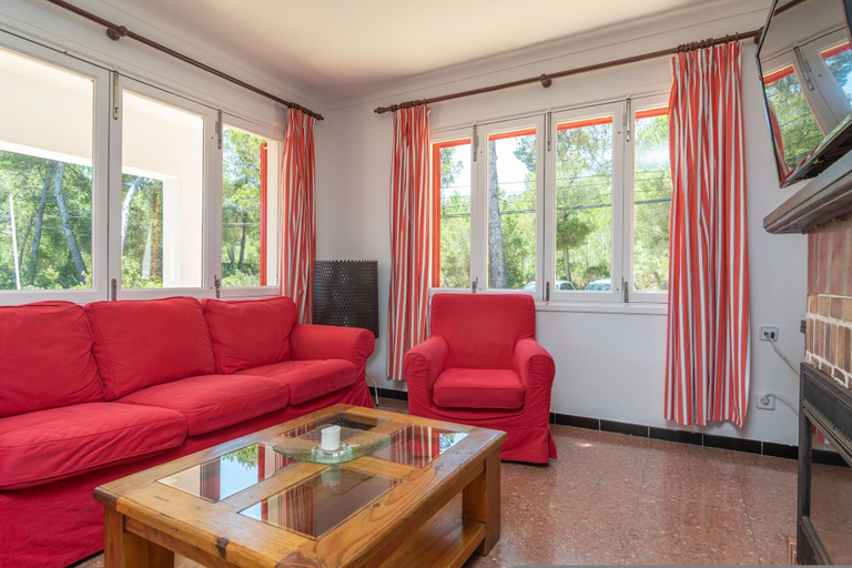 Room 5, Es Pins in Es Carregador, Baleares