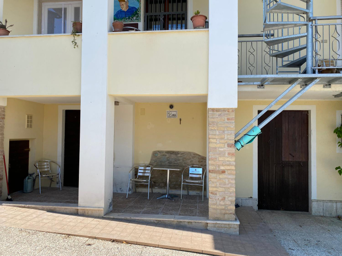 Others 3, Casa vacanze Podere Bellavista, Ascoli Piceno