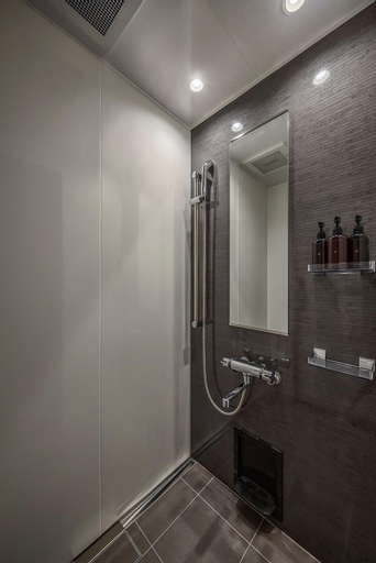 Bathroom 29