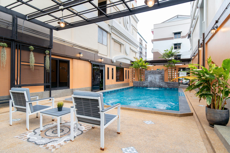 P-Park Hotel Bangkok, Bang Plad