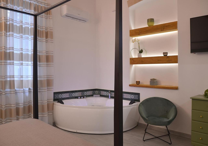 Bathroom 3, The Court Suites & Spa, Taranto