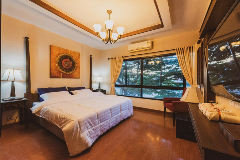 Bedroom 3, AMAZ Bed & Cafe, Muang Chiang Rai