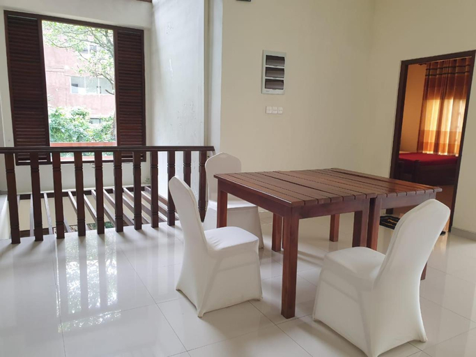 Others 3, Delhousie Hotel, Ambagamuwa