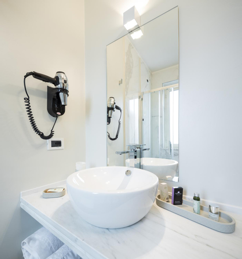 Bathroom 6