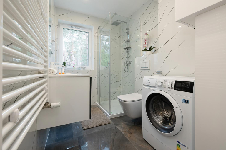 Bathroom 2, Apartamenty Wczasowa by Noclegi Renters, Kamień